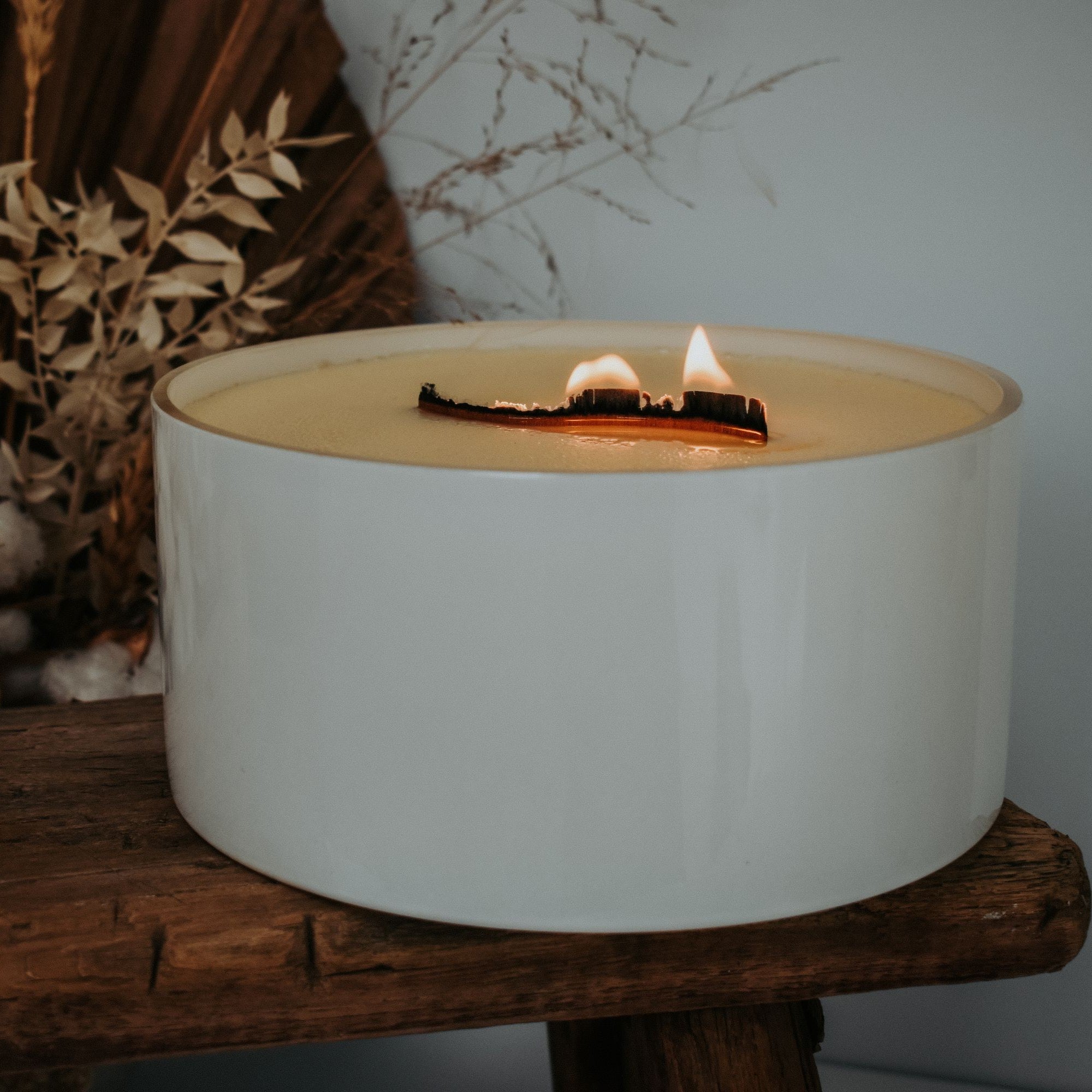 Coconut & Lime Scented Candle 1520g